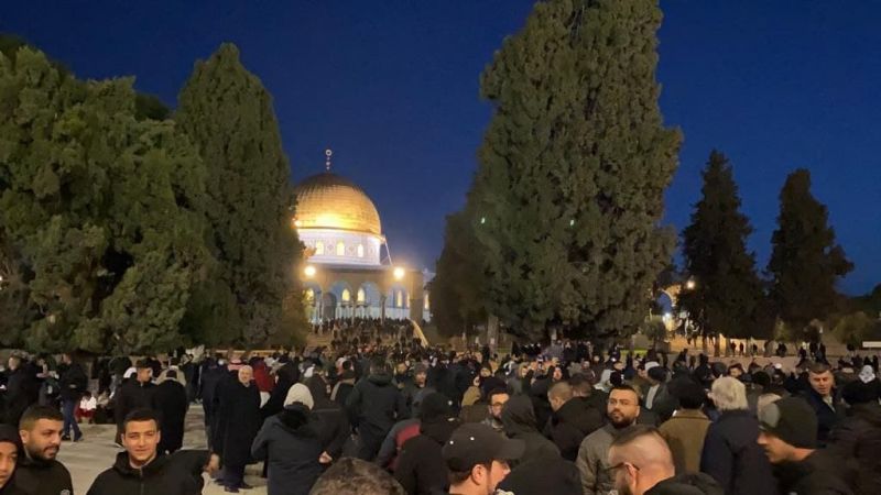 "الفجر العظيم" في الأقصى