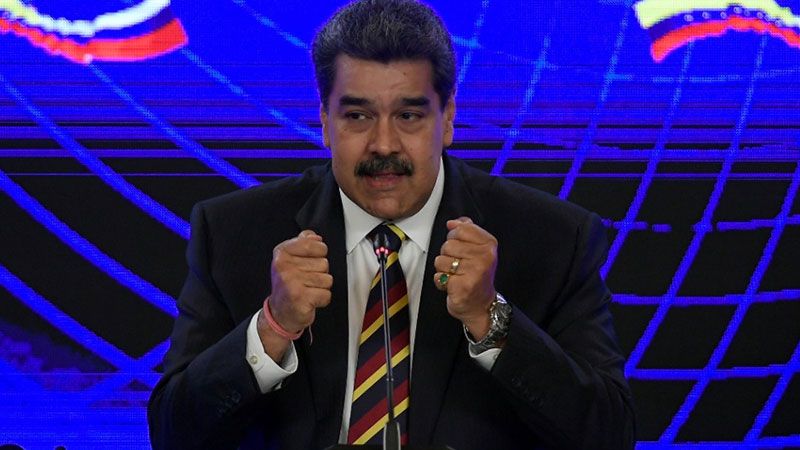 مادورو يعلن عن دعمه إجراءات بوتين "بالكامل"
