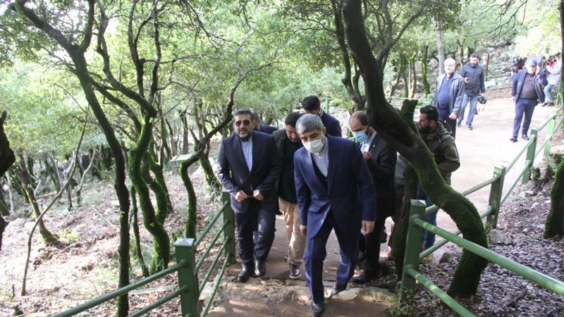جولة لوزير الثقافة والإرشاد الإيراني في الجنوب
