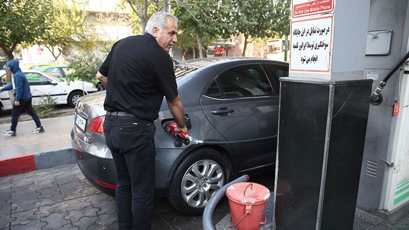 إيران: لن نحتاج لاستيراد البنزين العام المقبل