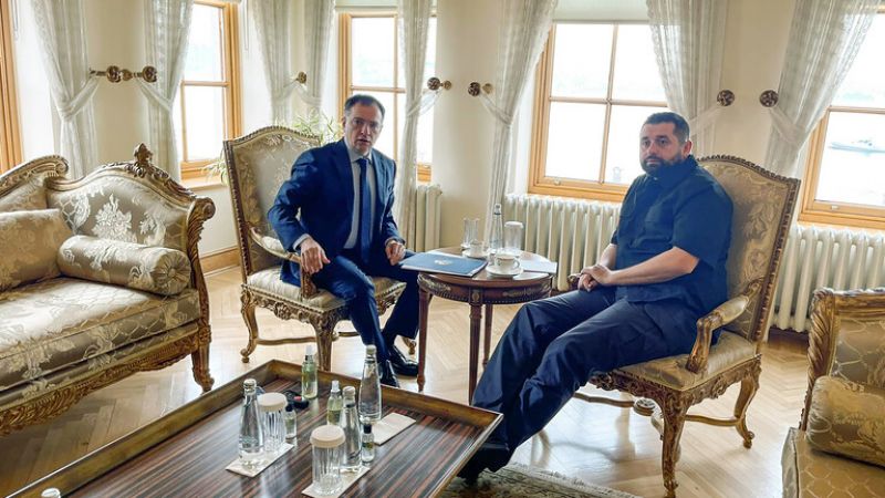 رئيس الوفد الروسي: أوكرانيا وافقت على تلبية مطالبنا ولن تتحول إلى منطلق لـ"الناتو"
