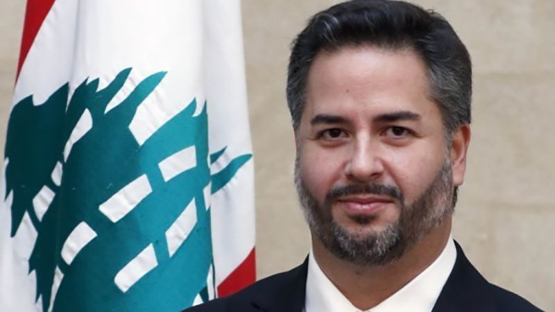 جولة لوزير الاقتصاد للكشف على مخزون القمح والطحين: الكميات تكفي لشهر ونصف