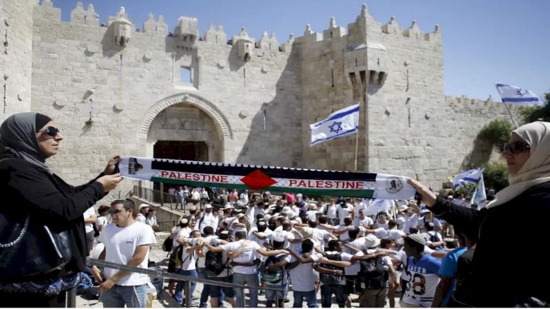 هذا ما دعت إليه حركة حماس خلال "مسيرة الأعلام" المرتقبة غدًا