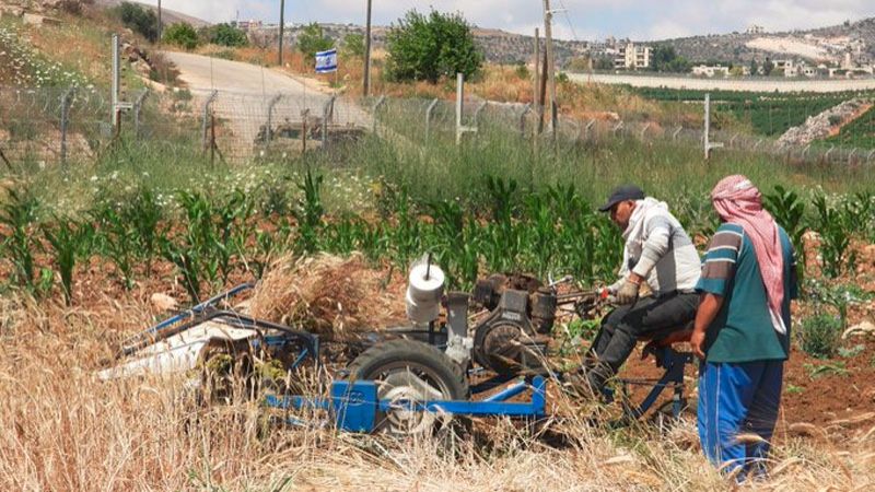 تحرّكات لجنود العدو مقابل العديسة وإطلاق نار في الخيام لترهيب المزارعين