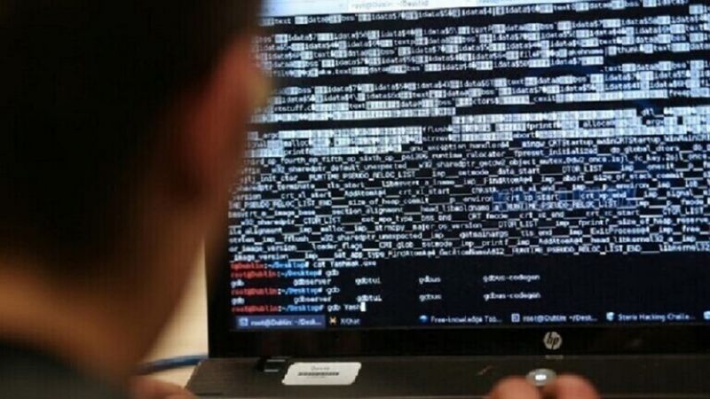 الجيش البريطاني يعلن اختراق حساباته على "تويتر" و"يوتيوب":مخاوف أمنية خطيرة للقوات المسلحة