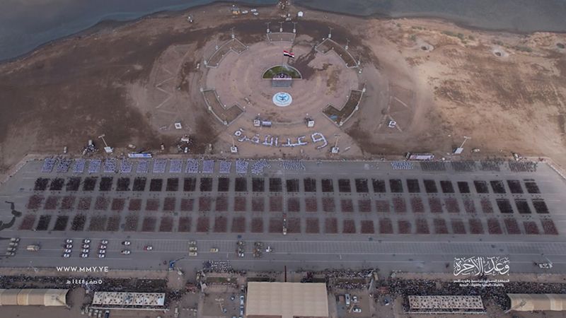 "وعد الآخرة".. الكشف عن صاروخ يمني بر – بحر من طراز "فالق 1"