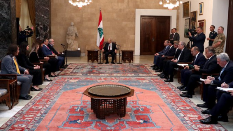 الرئيس عون عرض مع وفد قبرص لمسار التفاوض حول الحدود: المهمة سهلة