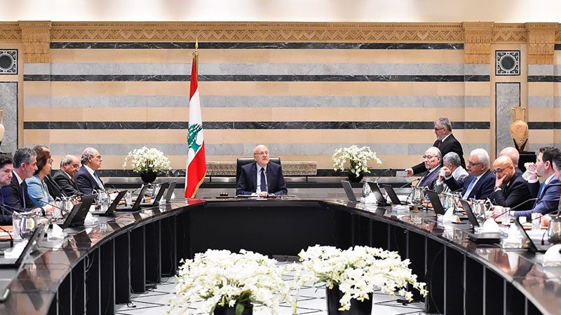 بعد أخذ ورد.. الجلسة الحكومية تنعقد في السراي وتقر بندي الكهرباء