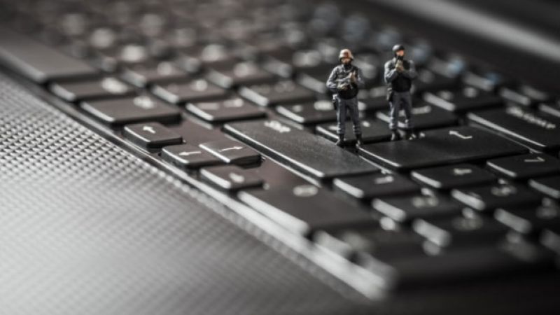 أسلحة أميركية فاسدة لإفساد الرأي العام 