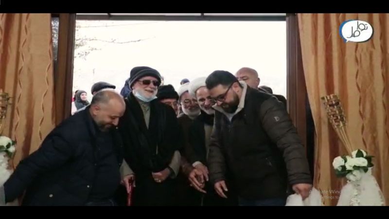 معرض "صفحات من دفاتر الشمس".. سيرة السيد عباس من الولادة حتى الشهادة 