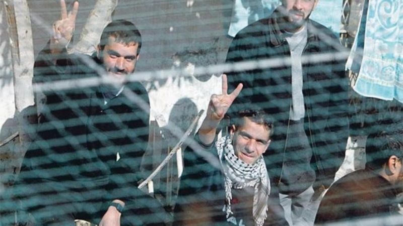 احياء ذكرى "الثلاثاء الحمراء".. أسرى فلسطين يواصلون العصيان وسط اسناد شعبي