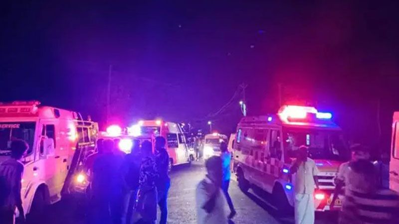 الهند.. مصرع أكثر من 20 شخصًا في انقلاب قارب سياحي 