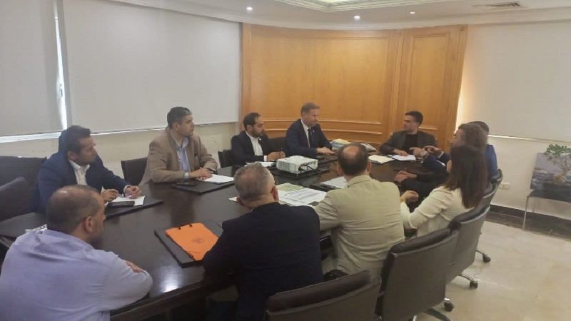 حمية التقى مدير الانتاج في "توتال": مرفأ بيروت والمطار جاهزان لمواكبة الحفر في "البلوك 9"