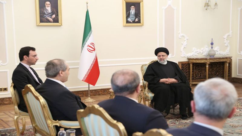 السيد رئيسي التقى وزراء سوريين: نتطلّع إلى توسيع العلاقات أكثر فأكثر