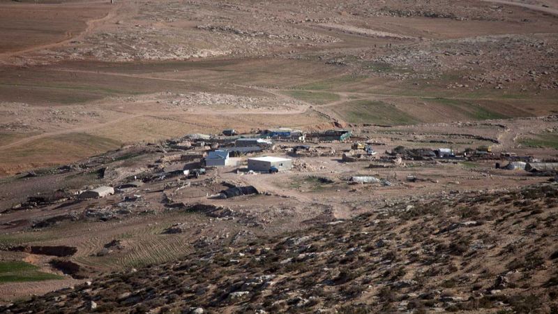 الاحتلال يحارب فلسطينيي منطقة "مسافر يطا" باستهداف آبارهم