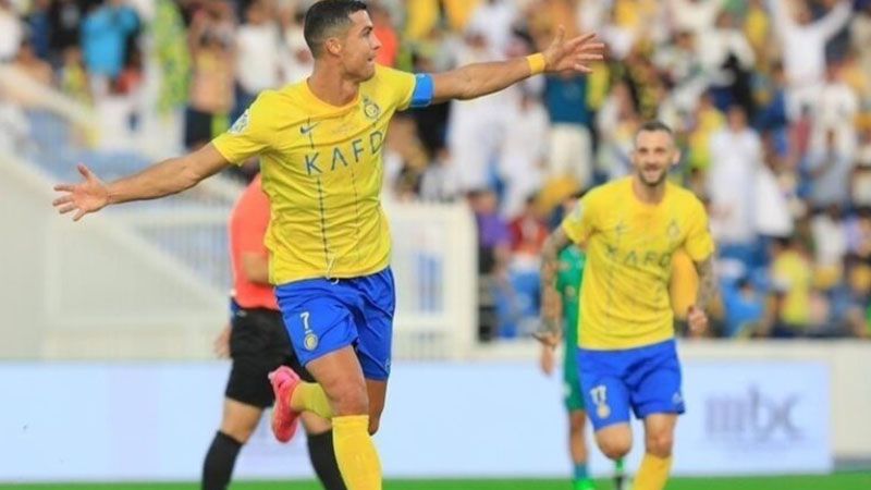 "النصر" السعودي ومواطنه "الشباب" إلى نصف نهائي البطولة العربيّة