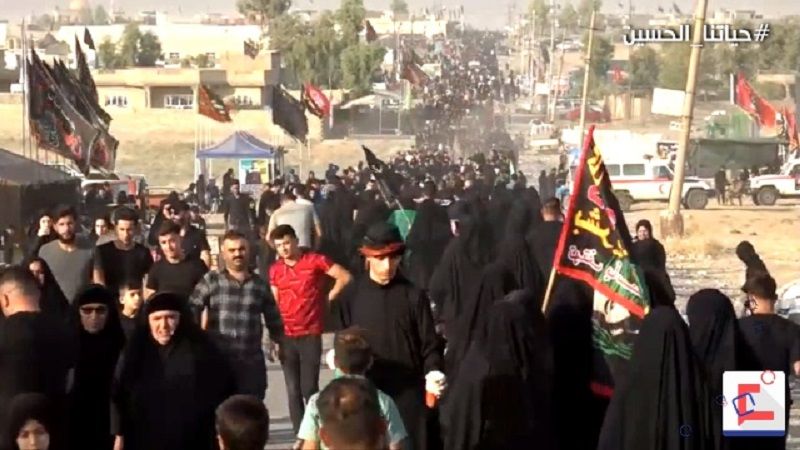 الموصليون أحيوا أربعين الامام الحسين (ع) 