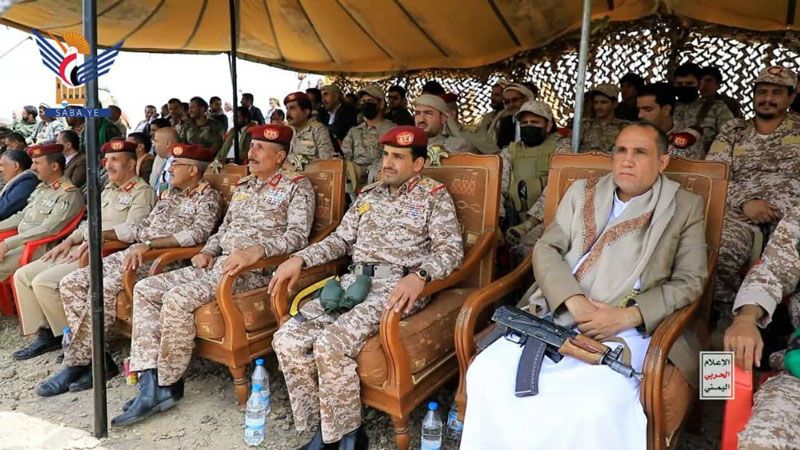 "مولد النور" مناورة عسكرية يمنية: سنقاتلكم في البر والبحر