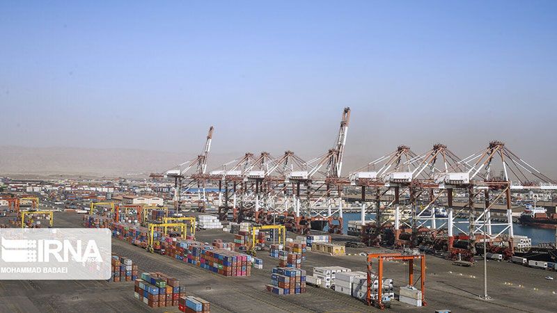 خطوط الملاحة البحريّة الإيرانيّة.. عمليات شحن وتفريغ بضائع بـ 27 مليون طن