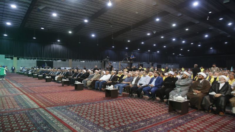 بالصور: المهرجان المركزي الذي يقيمه حزب الله في ذكرى ‏ولادة النبي الأعظم (ص) والإمام الصادق (ع)