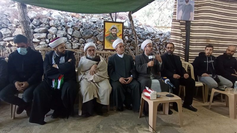وفد من "تجمع العلماء المسلمين" زار عوائل الشهداء في البقاع الغربي مباركًا