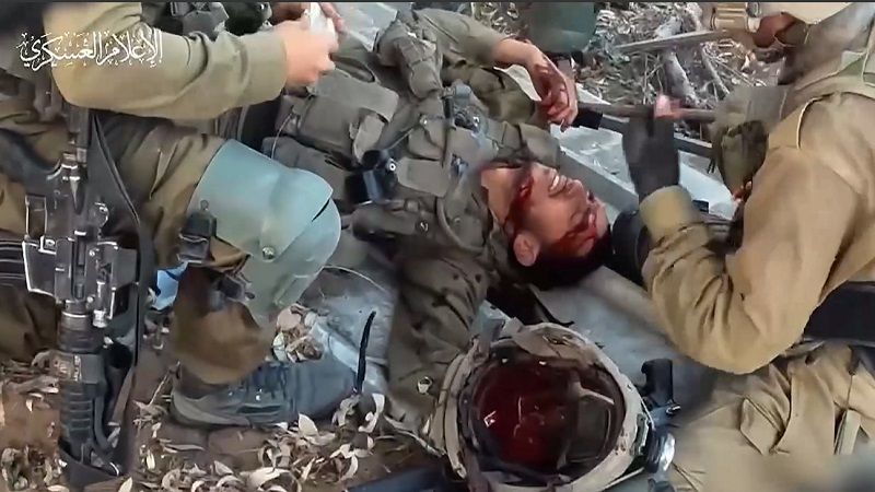 "رمال غزة تبتلع القوات الإسرائيلية".. قتلى واستهداف آليات في مختلف المحاور