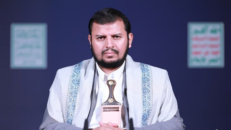 السيد الحوثي: البوارج الأميركية هدف لصواريخنا إذا اعتدت واشنطن علينا  