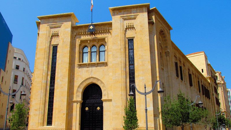 قانون التمديد لقادة الأجهزة الأمنية.. هل يُخالف الدستور؟ 