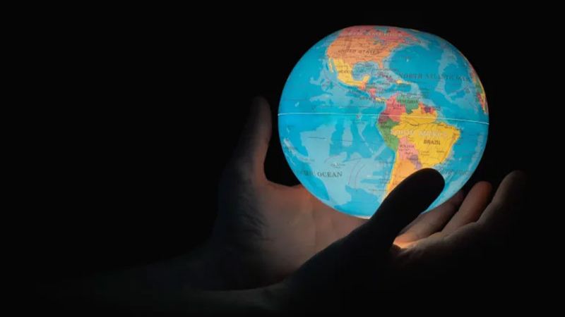 بانوراما 2023 | في وداع عام "سقوط الأقنعة" واستقبال "عام الضباب"