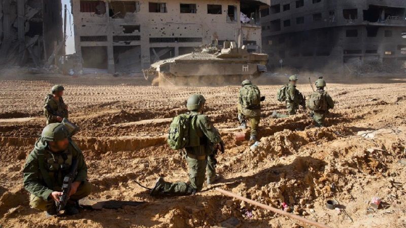 لواء في جيش الاحتلال الصهيوني: نحن نغرق أكثر فأكثر في وحل غزة.. يجب إعادة النظر في مسار العمل