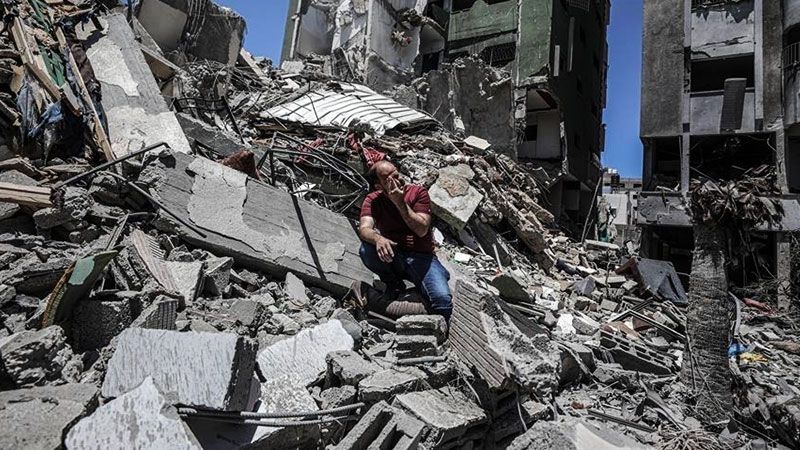 العدوان الغاشم على غزة مستمر لليوم الـ102: غارات عنيفة ودمار شامل