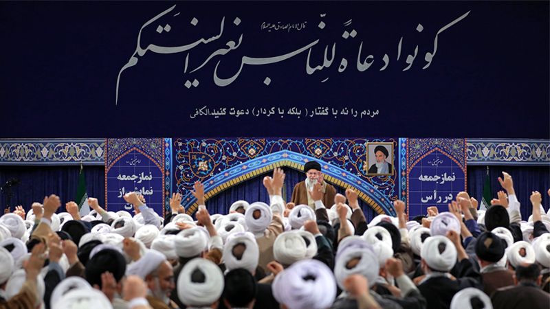 الإمام الخامنئي: ما قام به الشعب اليمني وأنصار الله عمل عظيم جدير بالثناء