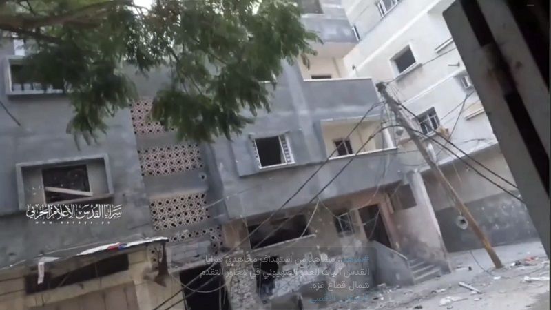    فيديو: مشاهد من استهداف مجاهدي سرايا القدس آليات العدو الصهيوني في محاور التقدم شمال قطاع غزة