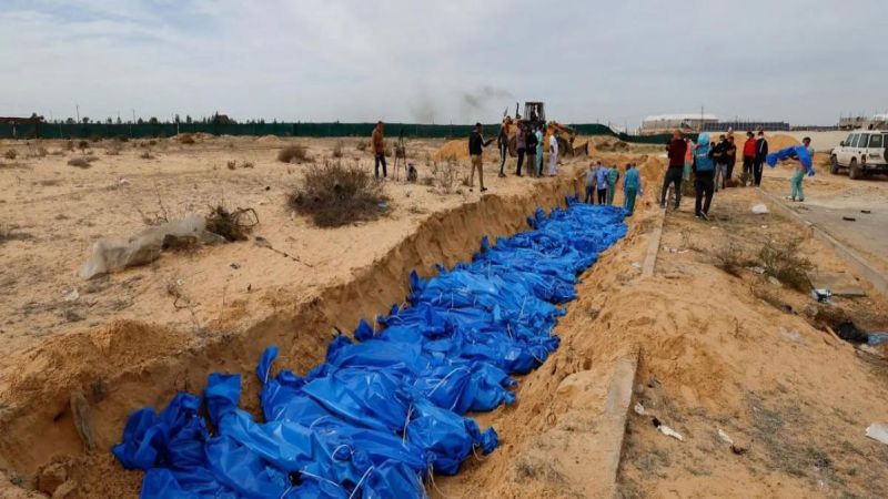 "إسرائيل" سرقت 350 جثة من غزّة منذ 7 أكتوبر