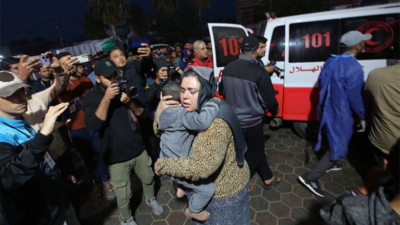 40 شهيدًا في غارات إسرائيلية على النصيرات ودير البلح