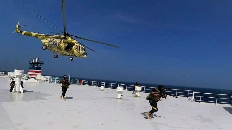 قائد "القيادة المركزية" الأميركية: المسيّرات اليمنية واحدة من أكبر التهديدات