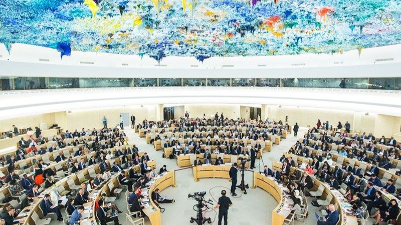 "مجلس حقوق الإنسان" يتبنّى قرارًا بحظر تصدير السلاح لـ"إسرائيل"