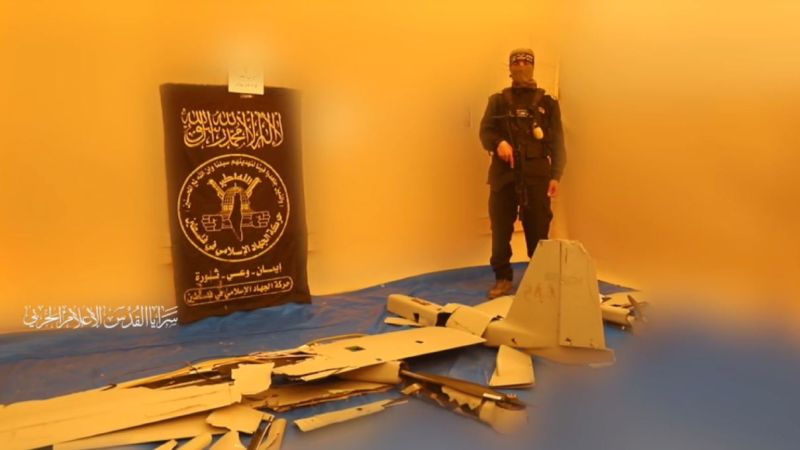 بالفيديو.. سرايا القدس تسيطر على طائرة "سكاي لارك" الصهيونية المتطورة في خان يونس