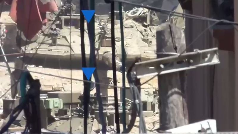 فيديو.. لحظة استهداف دبابة "ميركافا" شرق جباليا