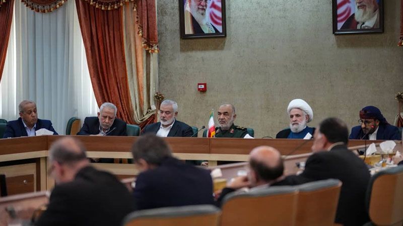 فصائل المقاومة تجتمع مع قيادة الحرس الثوري بطهران 