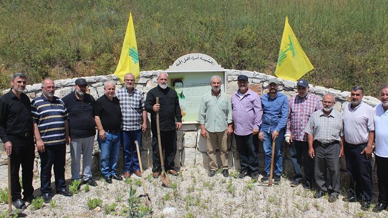 بمناسبة عيد المقاومة والتحرير.. غرس شجرة على طريق كفرتبنيت – مرجعيون