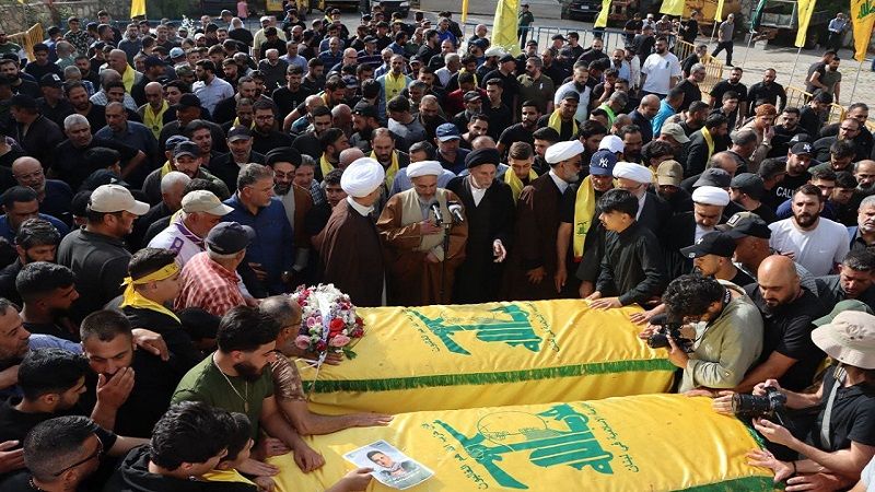 حزب الله شيّع الشهيدين السعيدين على طريق القدس طارق عوض وحسين مصطفى في حولا