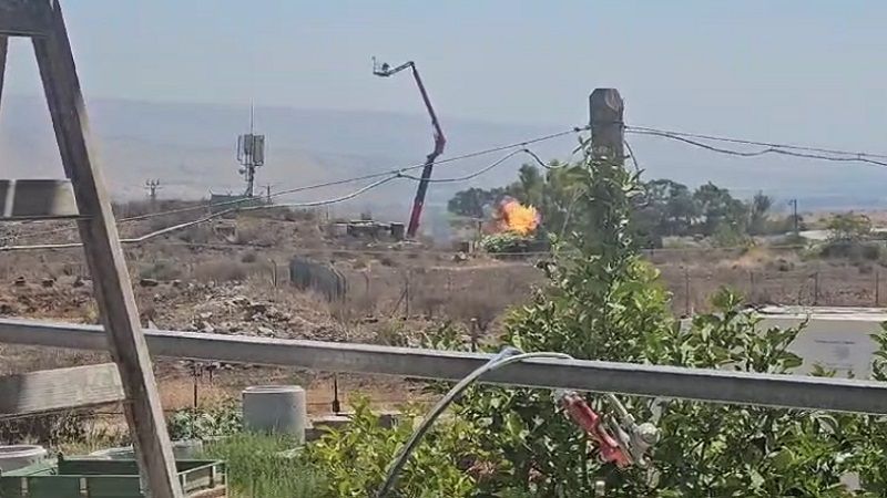 إعلام العدو ينشر مقطع فيديو لاستهداف المقاومة الإسلامية نقطة عسكرية في موقع الغجر