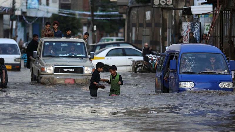 عشرات القتلى والمفقودين جراء سيول كارثية في اليمن