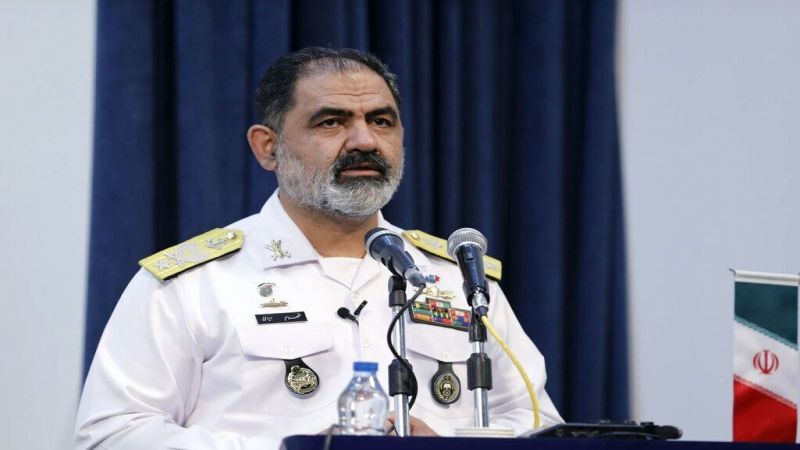 قائد القوات الإيرانية البحرية: جاهزون لمواجهة أيّ تهديد في المياه الدولية
