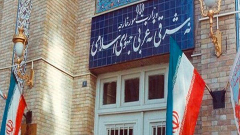  الخارجية الإيرانية: طهران ترصد بدقة التطورات في سورية وستتخذ الإجراءات والمواقف المناسبة 