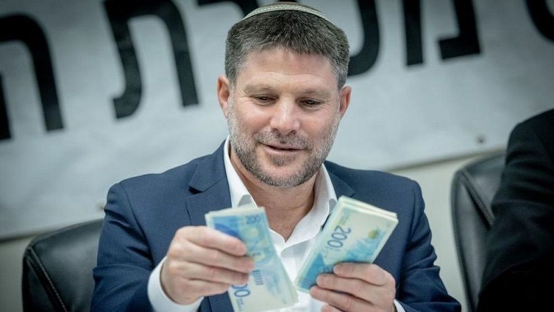 صحيفة "إسرائيل هيوم": "التأمين الوطني" قد يلزم مستوطني الشمال العائدين بإعادة "المنح السكنية"