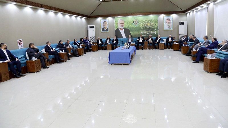 رسالة وحدة وطنية جامعة.. الفصائل تلتقي في الدوحة وتبارك اتفاق وقف الحرب