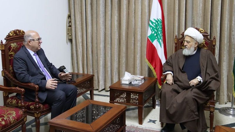 الشيخ الخطيب استقبل وزير العمل وعرض مع وفد "الجبهة الديمقراطية" التطورات