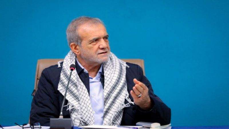 الرئيس الايراني: نحتاج اليوم إلى فكر وثقافة الشهداء أكثر من أي وقت مضى